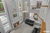 3016 Lawrence Avenue - Photo 46
