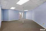3016 Lawrence Avenue - Photo 51