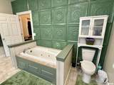 597 Maple Avenue - Photo 18