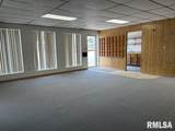 235 Chestnut Street - Photo 11