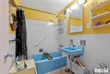 718 7TH Street - Photo 9