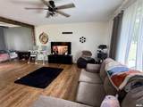 303 Stockdale Lane - Photo 3