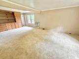 406 Point Drive - Photo 17