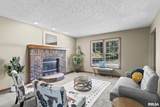 117 Hoelting Street - Photo 6