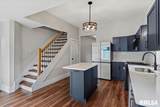 912 England Street - Photo 18