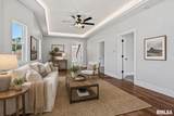 912 England Street - Photo 10