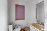 1631 College Street - Photo 12