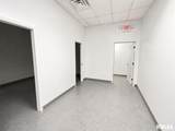 2711 Dirksen Parkway - Photo 11