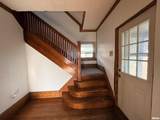 209 Chestnut Street - Photo 3