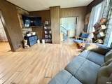 402 Walnut Street - Photo 15