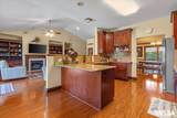 2405 Rosewell Point - Photo 9