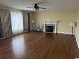 911 Boxwood Court - Photo 2