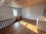 404 Walnut Street - Photo 16