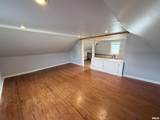 404 Walnut Street - Photo 18