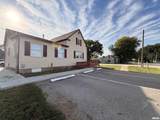 404 Walnut Street - Photo 40