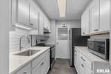 718 7TH Street - Photo 27