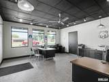901 12TH Street - Photo 3