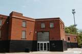 1051 Wall Street - Photo 3