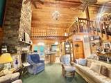 9596 Fox Hunters Road - Photo 20