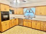 11 Oak Park Street - Photo 8