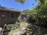 617 Walnut Street - Photo 4