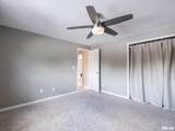642 4TH Avenue - Photo 20
