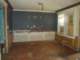 1401 Rouse Avenue - Photo 9