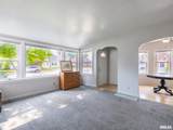 120 Illinois Avenue - Photo 5