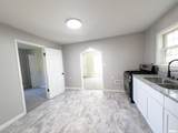 609 Stewart Street - Photo 11