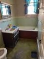 110 Broadway Street - Photo 17