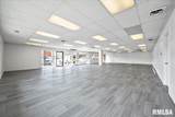 4615 University Street - Photo 3