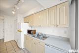 123 Jefferson Avenue - Photo 6
