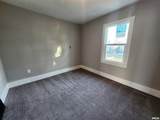 3916 Chalmers Avenue - Photo 37