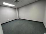 7707 Knoxville Avenue - Photo 8