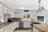 706 Yorkshire Court - Photo 12