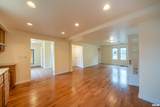 811 Edward Street - Photo 15