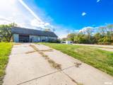 4611 Middle Road - Photo 4