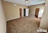 11217 Oakwood Drive - Photo 11