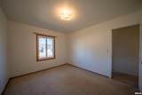 1617 Holiday Drive - Photo 14