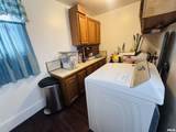 682 Rile Street - Photo 20
