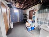 682 Rile Street - Photo 28