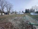 682 Rile Street - Photo 45