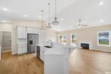 1304 Hillcrest Drive - Photo 4