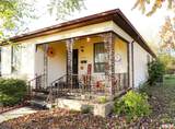 806 Boulevard Street - Photo 2