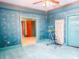 705 College Street - Photo 6
