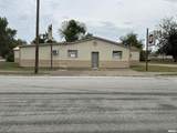 106 Bush Street - Photo 1