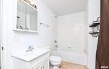 352 Catherine Street - Photo 11