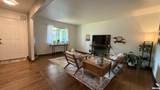 300 Glenview Drive - Photo 7