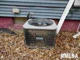 355 Walnut Street - Photo 14