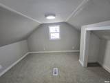 1915 Washington Street - Photo 17
